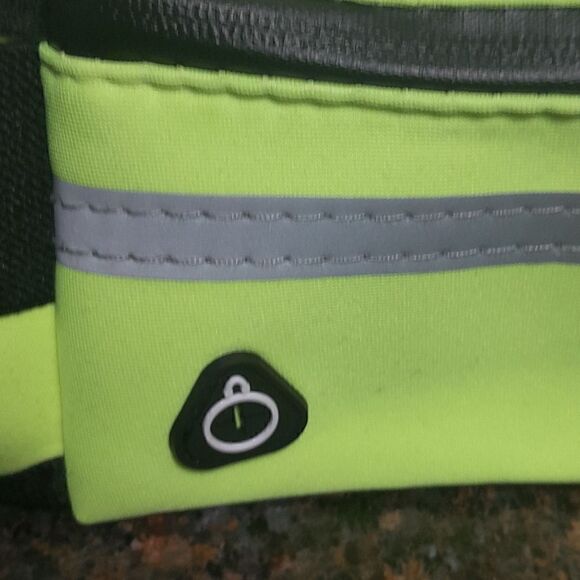 Neon New York Cap and Adjustible Fanny Pack...New - Picture 5 of 9